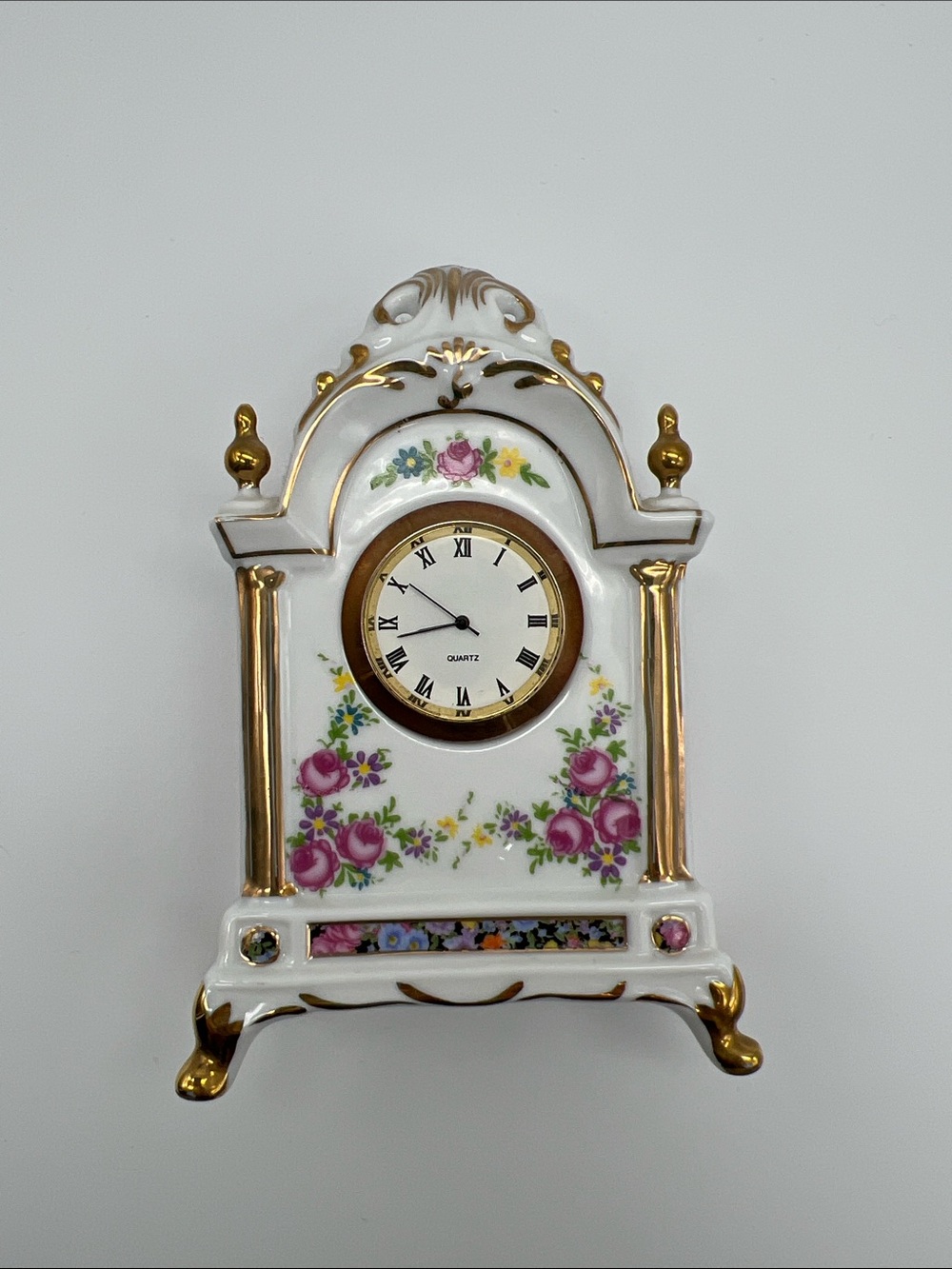 Porcelain Mantel Clock Floral Victorian Style Quartz Shelf Clock